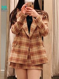 : Workday outfit VS Pictures I sent In your DM š¤¤š¤¤ Work clothes vs. seductive photos sent to you via private chat