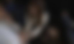 eaglejp : 地表最強的精液吞噬者,她是個痴女,唯獨在吸取到精液時才會感到幸福。在電影院內的靜止時間內,男人正由她擺佈著。