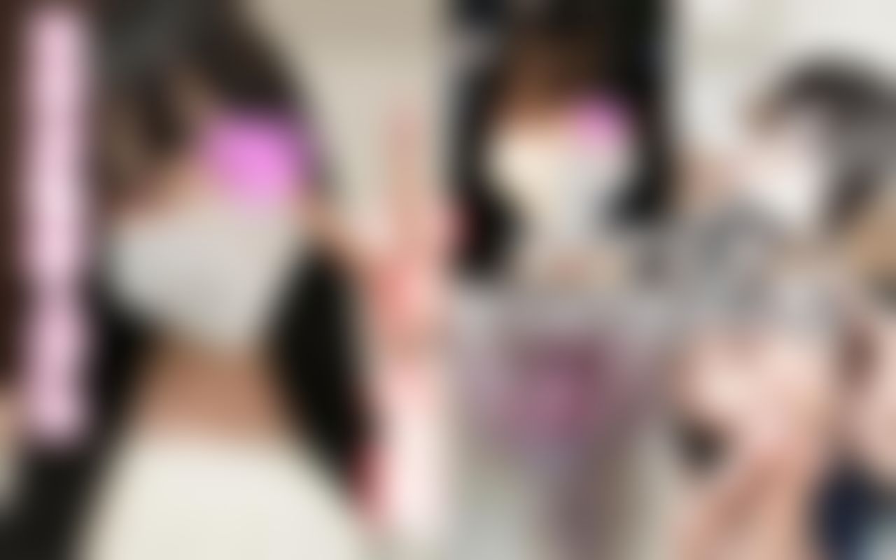 japanese_real_amateur : 【日本本物素人少女】号泣！１９歳、涙、涙のコンカフェ嬢にフェラ地獄