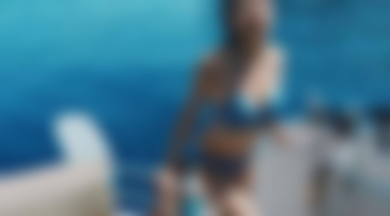 miohot : 參加遊艇派對🎉想說順路拜託他送我回家，他還說要帶我去看一個秘密景點….