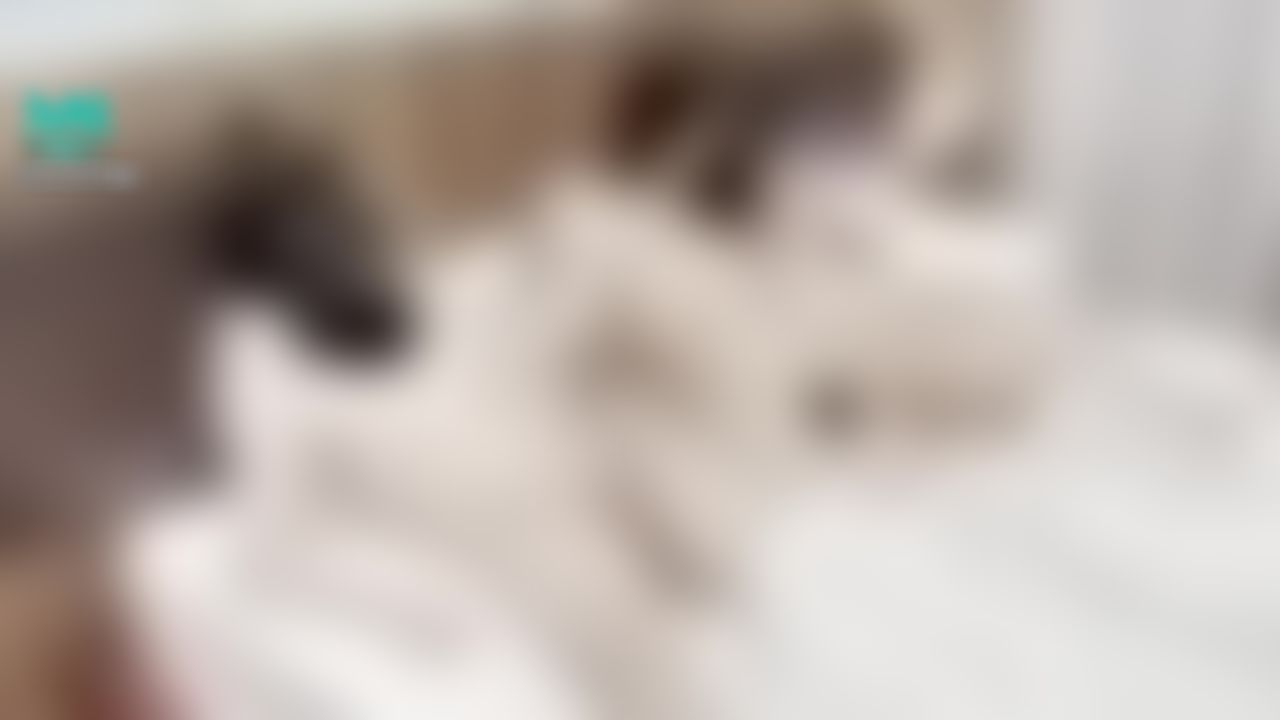 awesomegal : MMF😘第一集，給機會新帥哥讓他第一次試一試多人運動，也讓他試試雙龍姿勢，他會成功嗎？😈😈