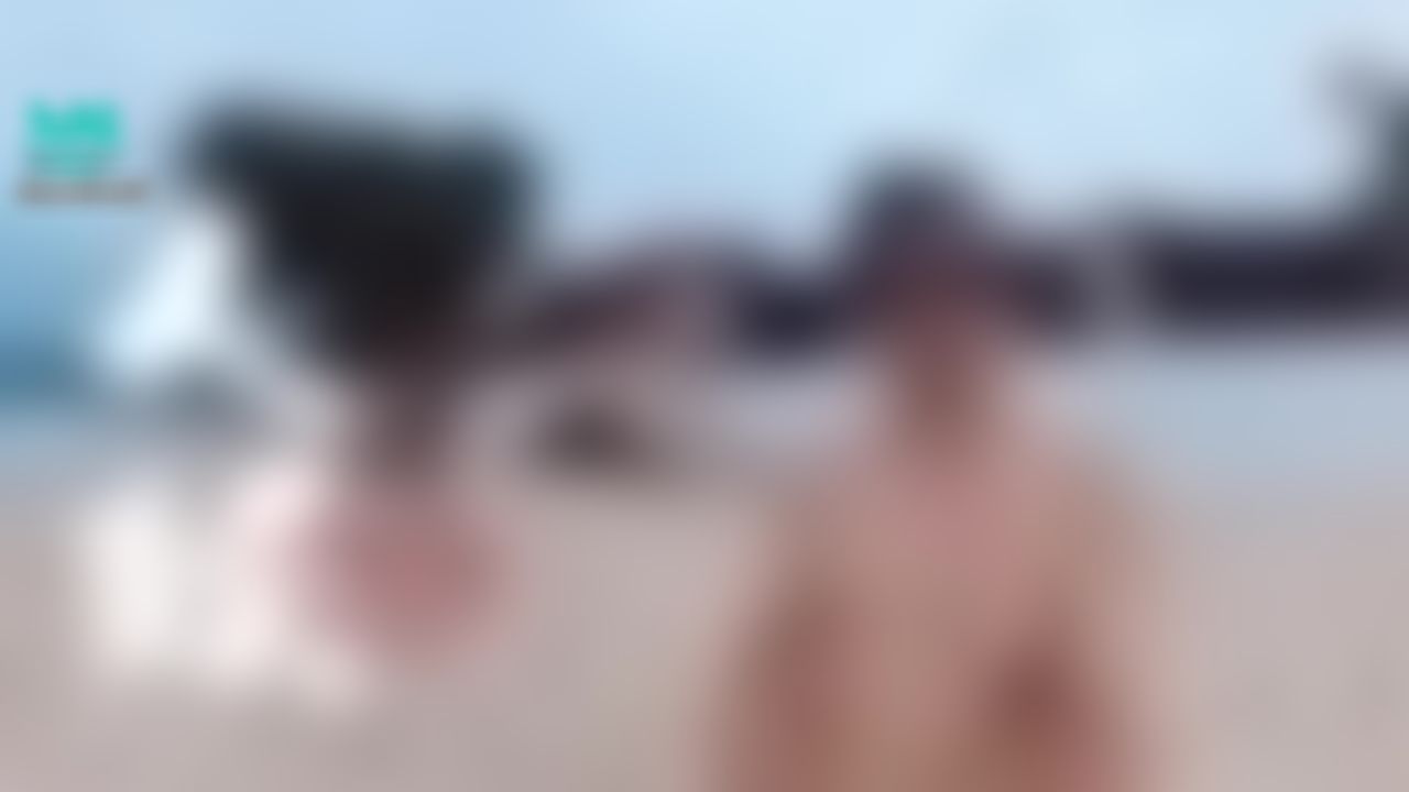 angelsam6699 : 第一次與超美人妖3P：第一部