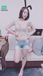 : What is this! Bunny Girl?!
