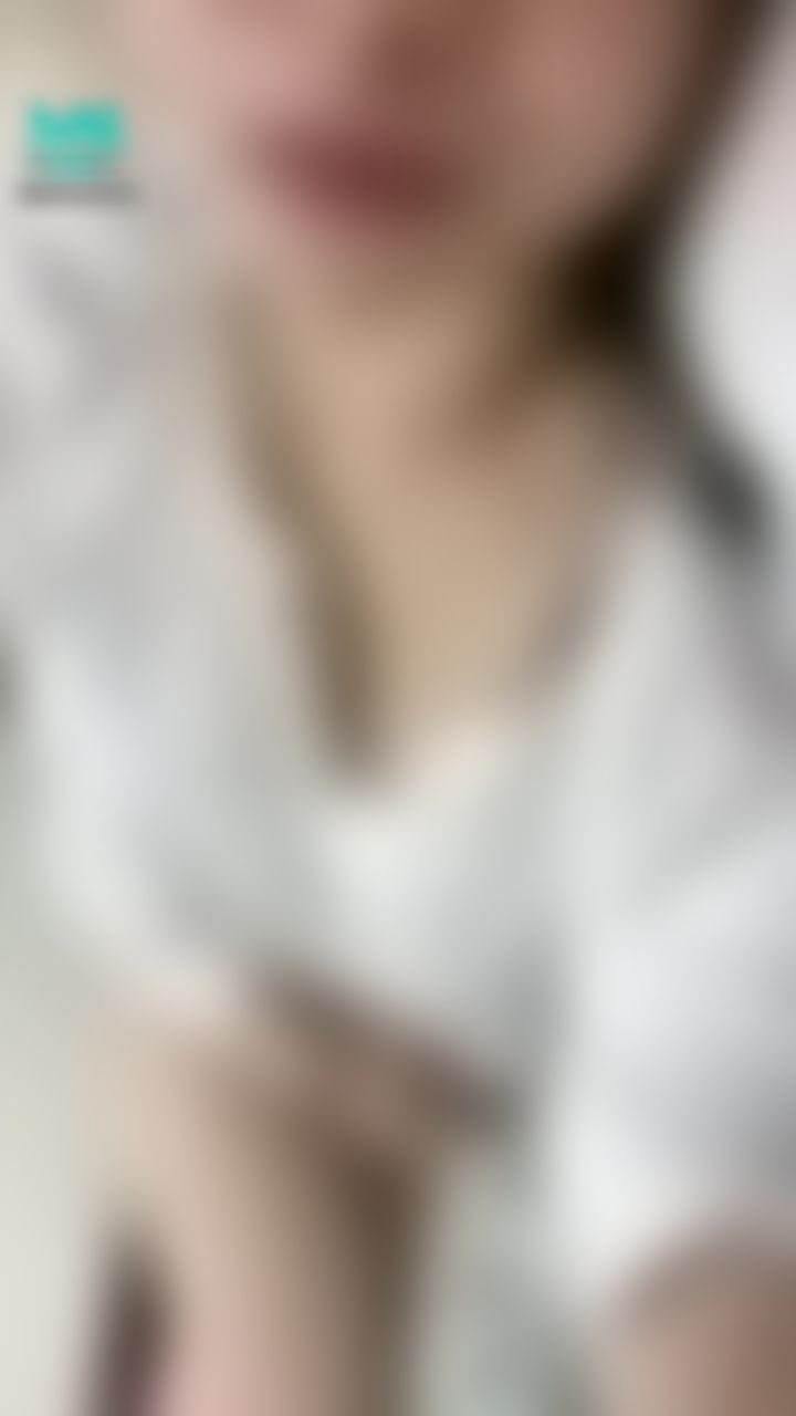 cutewawa : 😈哥哥睡了嗎～～～還是想來我旁邊…🤭🤭🙈