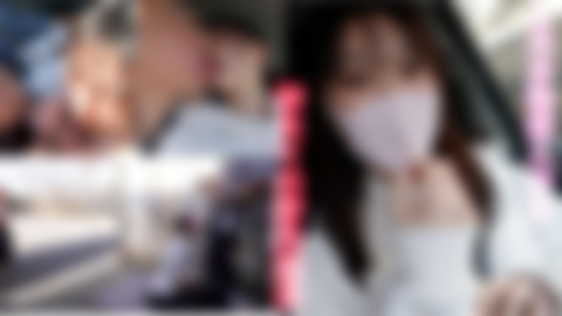 japanese_real_amateur : 【日本本物素人少女】半年前まで。。。これが超絶人気者の🙈 🙉 🙊露出。。。『完全顔出し』、経験極浅の18歳。
