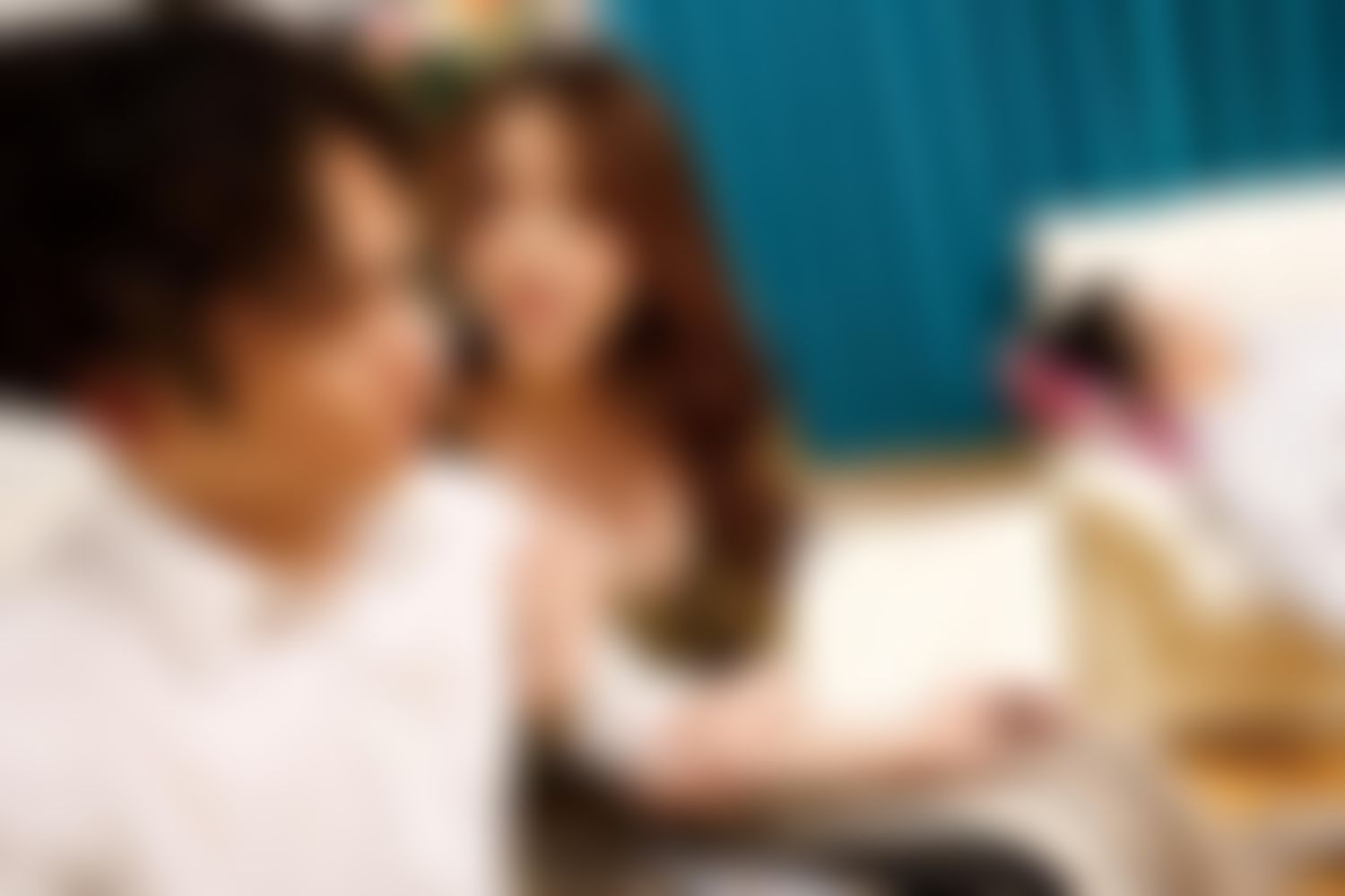 eaglejp : 露出乳溝誘惑我的上司人妻 - 波多野結衣