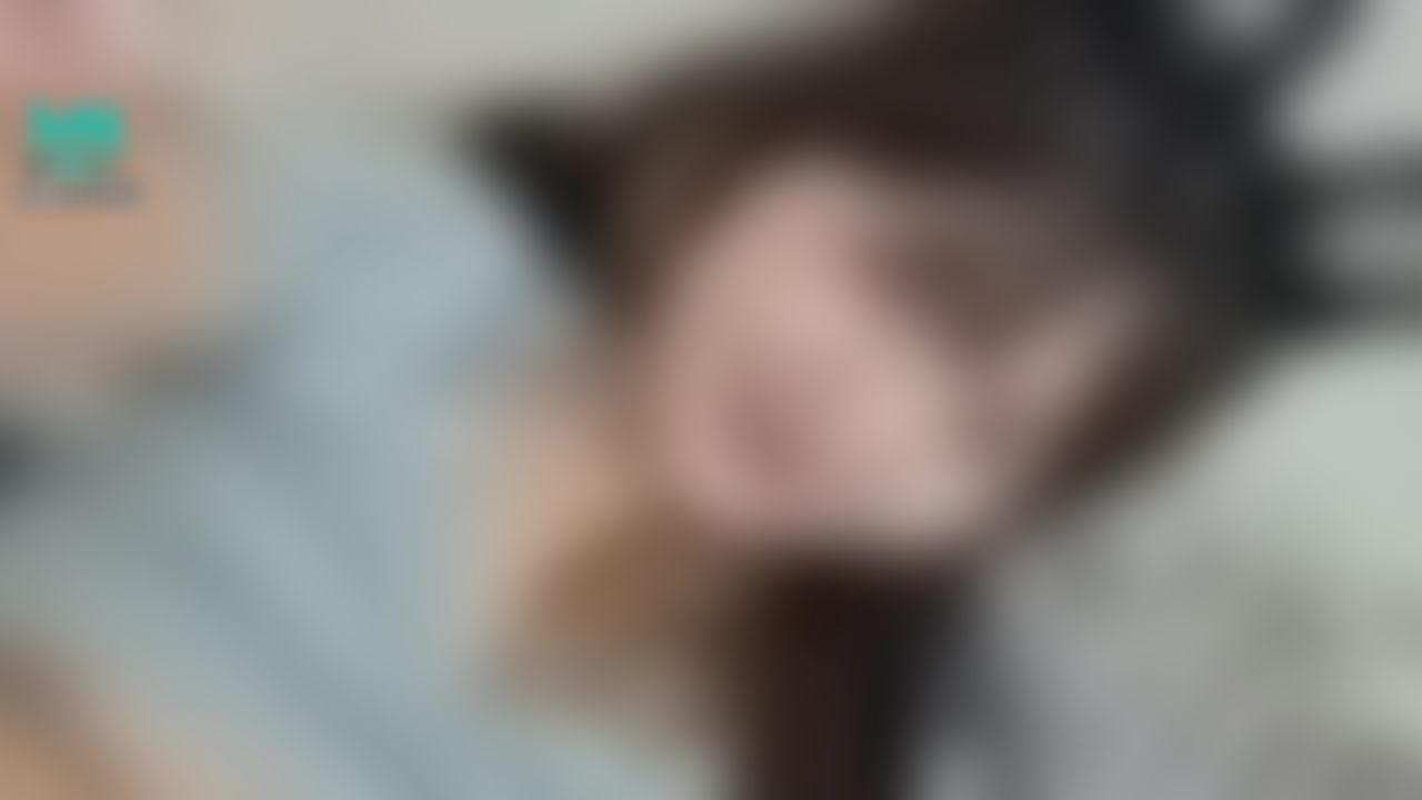 gavin1424 : 回到家就想要被操穴穴💕只好自己摸摸，也好想被大家意淫❤️