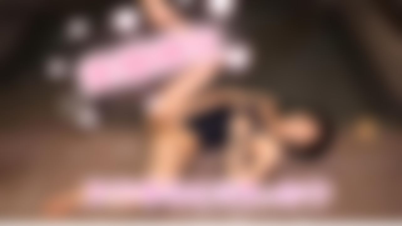 mari_wam : 大開脚🩷痴女🩷水着自慰