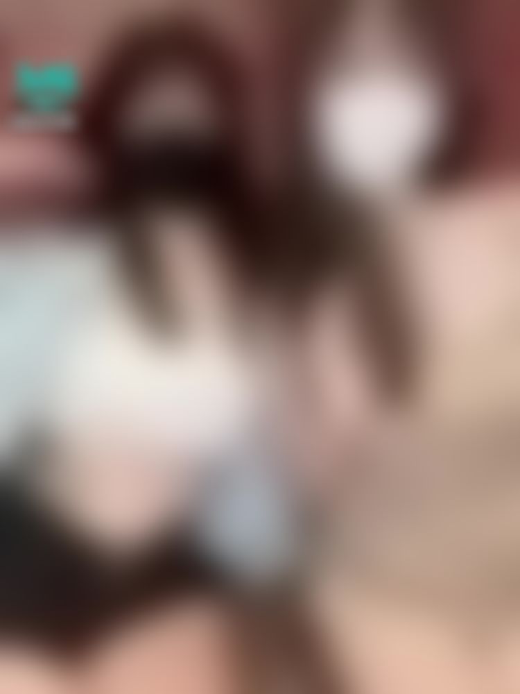 quinniee : 女女互玩😈（上）