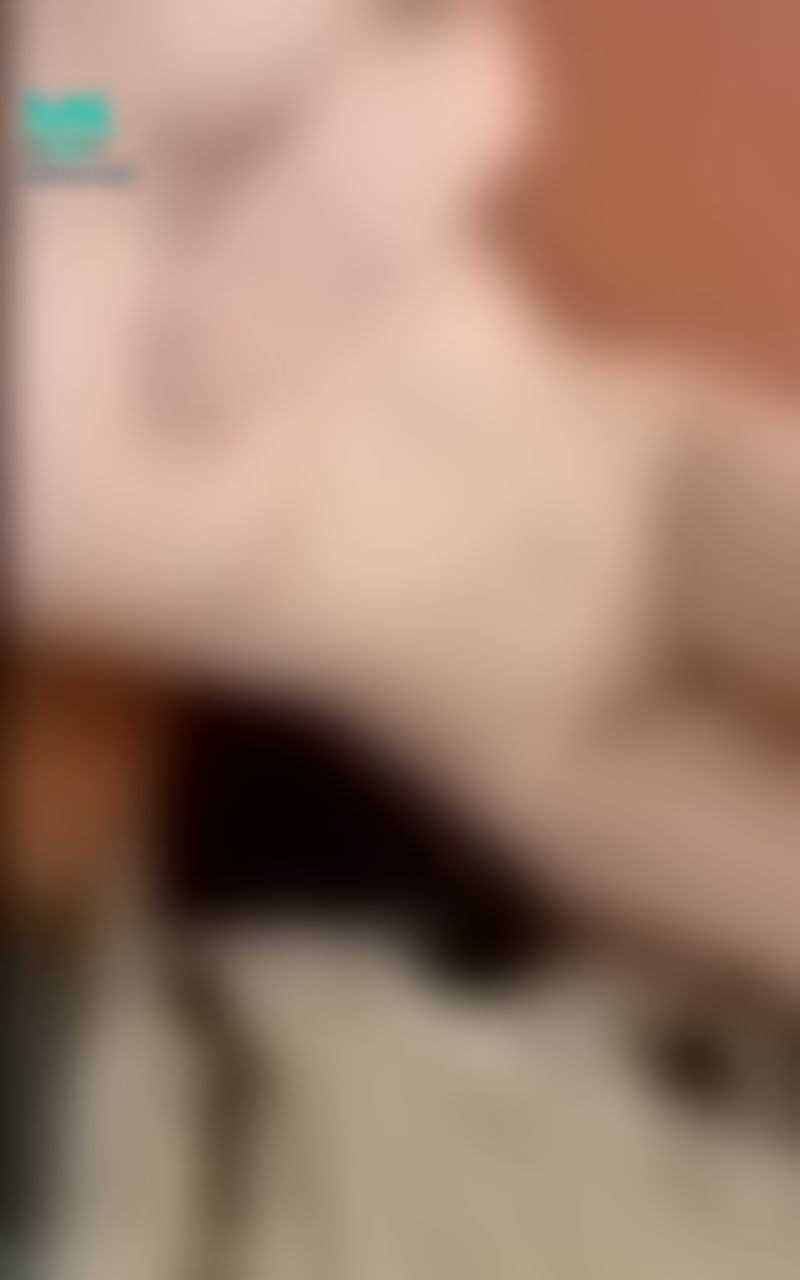 silkymoon8507 : Em nhân viên dáng cực ngon #sex