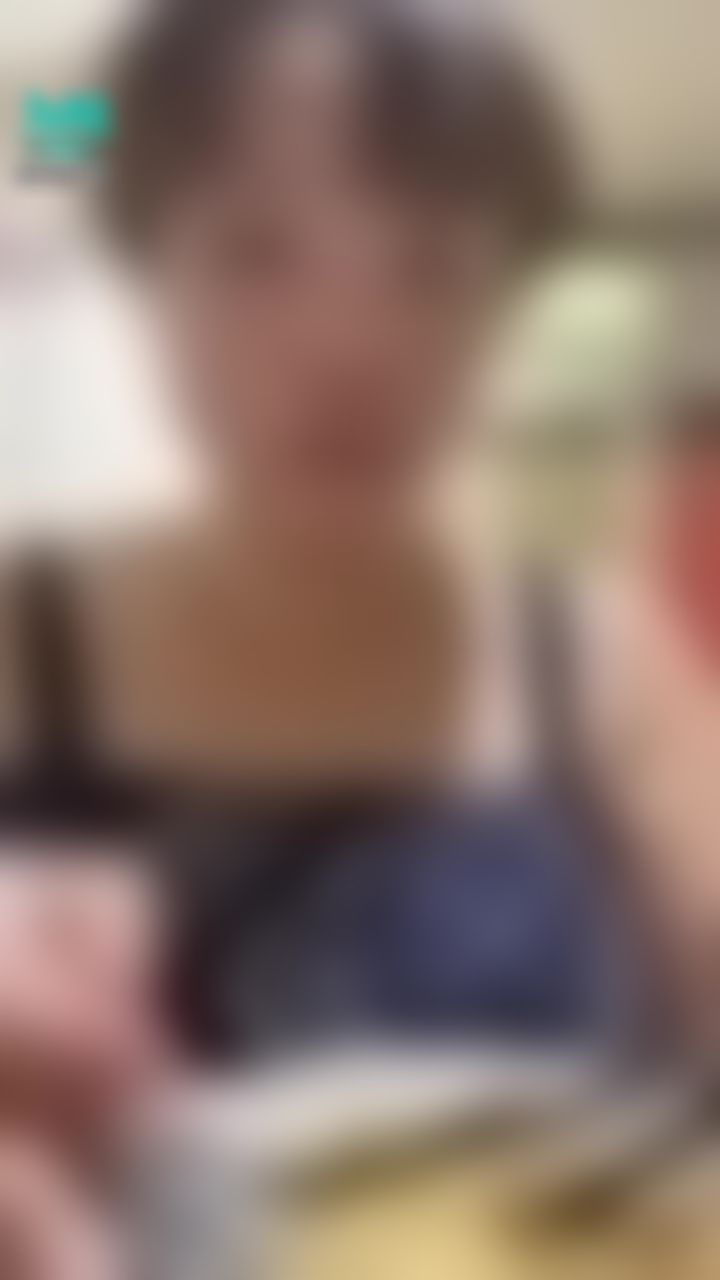 alva_girl : 一個人吃早餐🥲