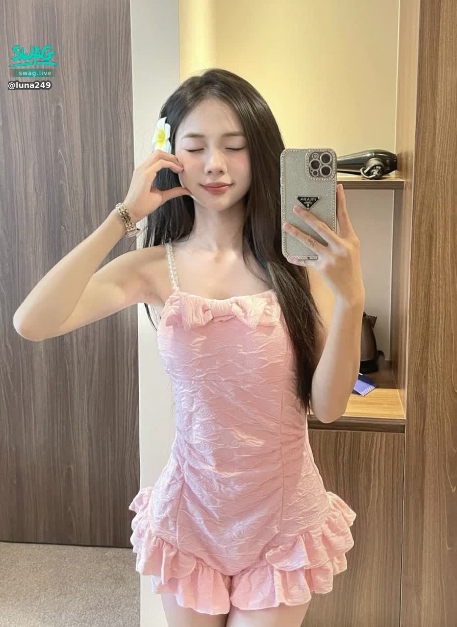 luna249 : want you 😍