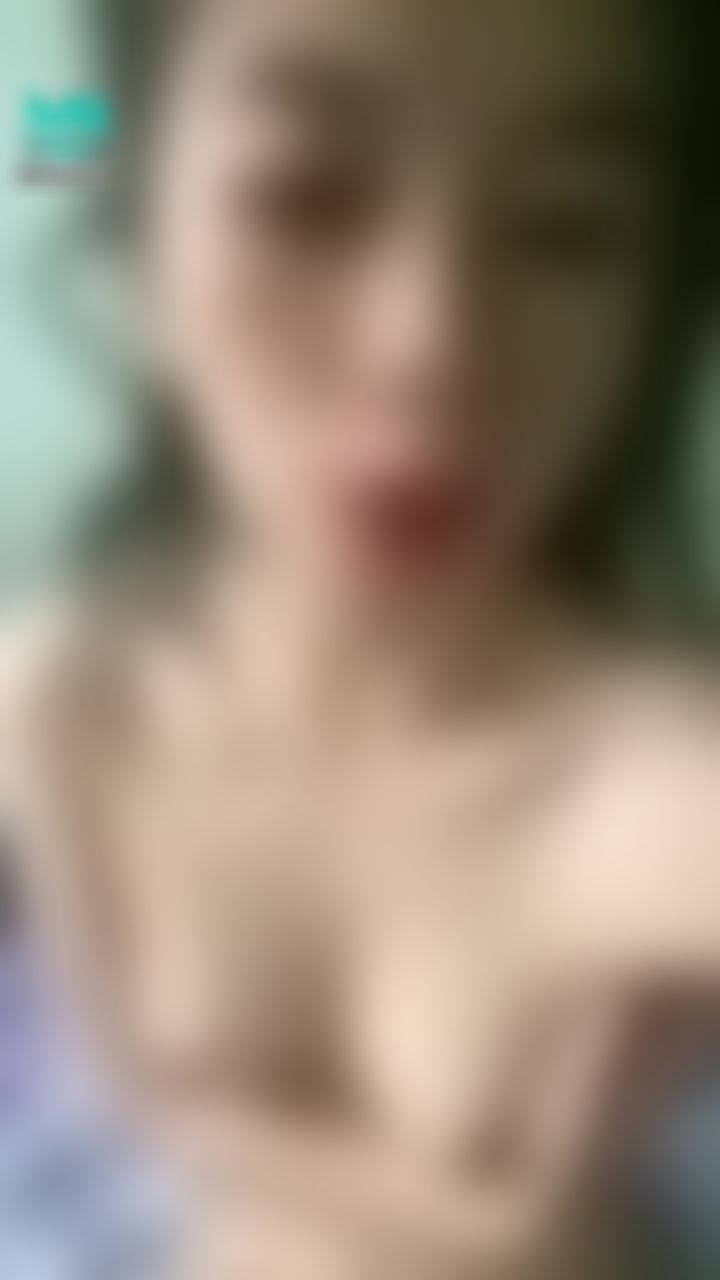 chesetea : 💋💋