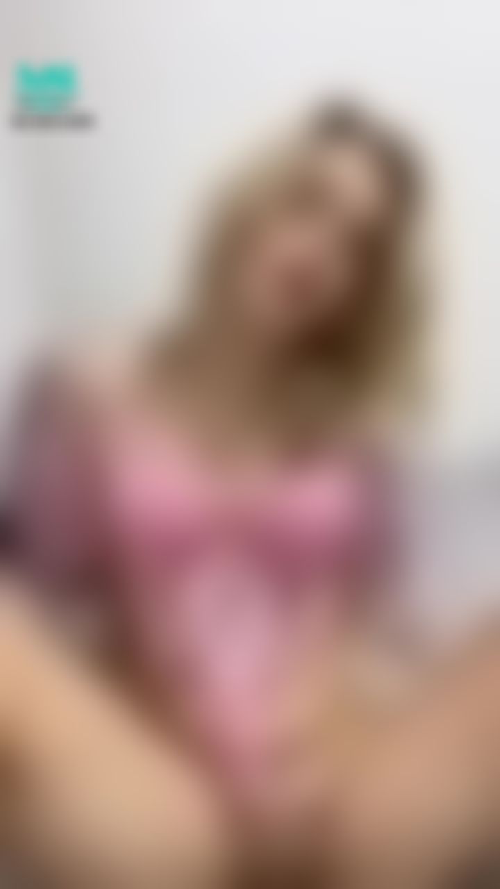 adryhprcybylovicz : I woke up horny and went straight to masturbate to put out the fire in my pussy