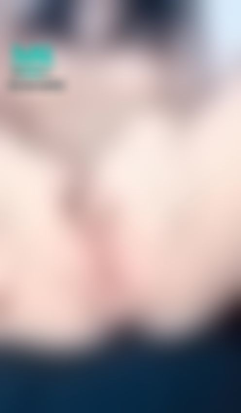 sarasexyhot : Can any guy help me burn my finger in my pussy hole?