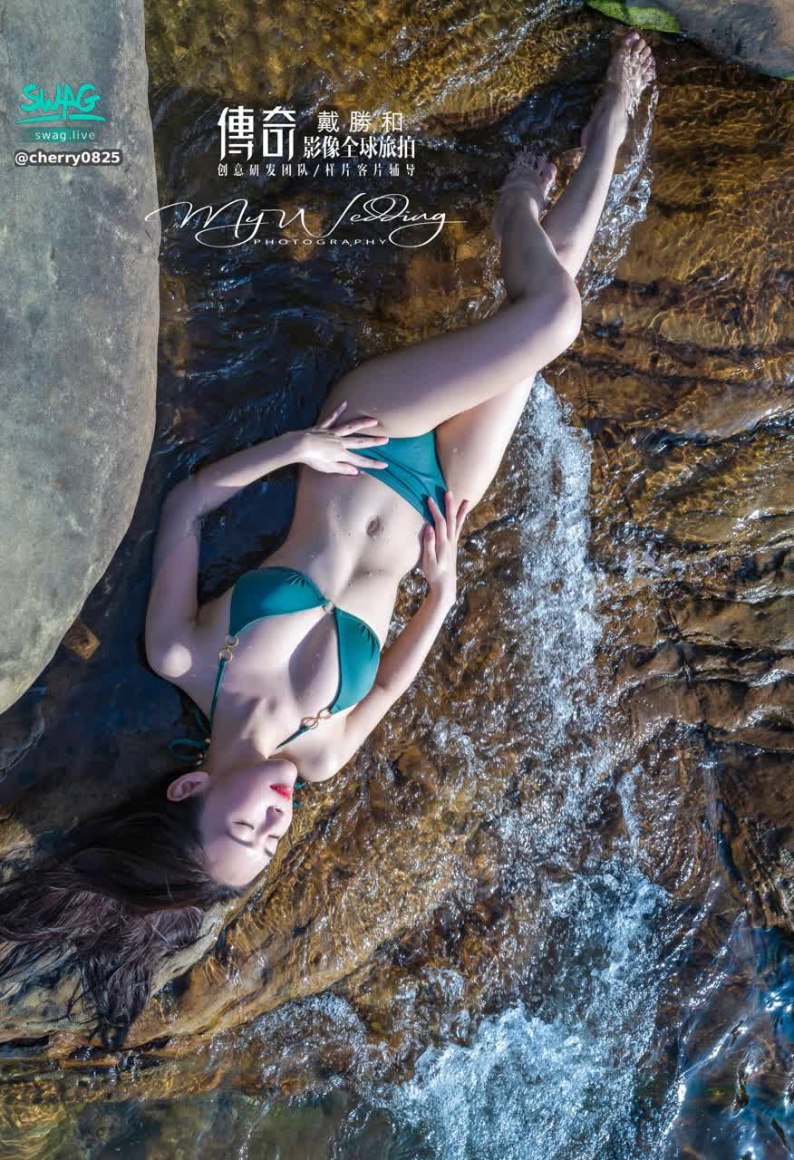 cherry0825 : 性感寫真 解鎖收藏 #sexy #蠻腰 #長腿