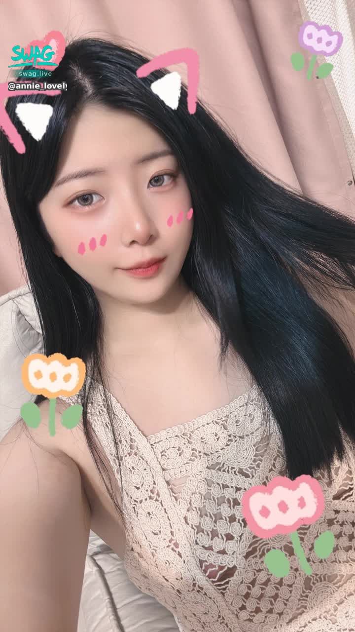  : Going out without underwear to hold a doll 😈 So shy 😳
