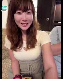 jollyntr : 粉絲感謝祭之待去摩鐵唱歌!怎麼唱著唱著就無套插入了❤️