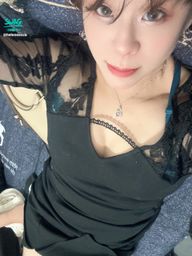 : Some people say this picture is very sexy~~