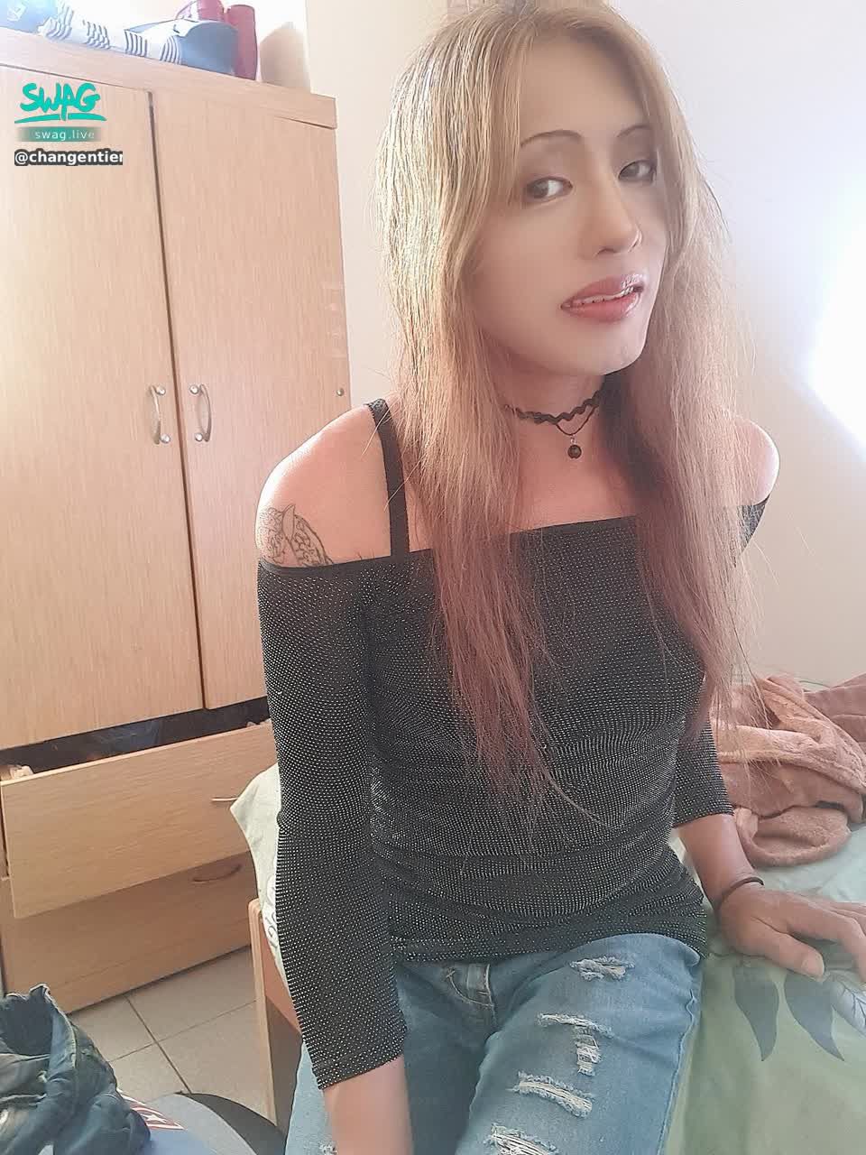changentien : 我好像越來越像洋妞了Babe