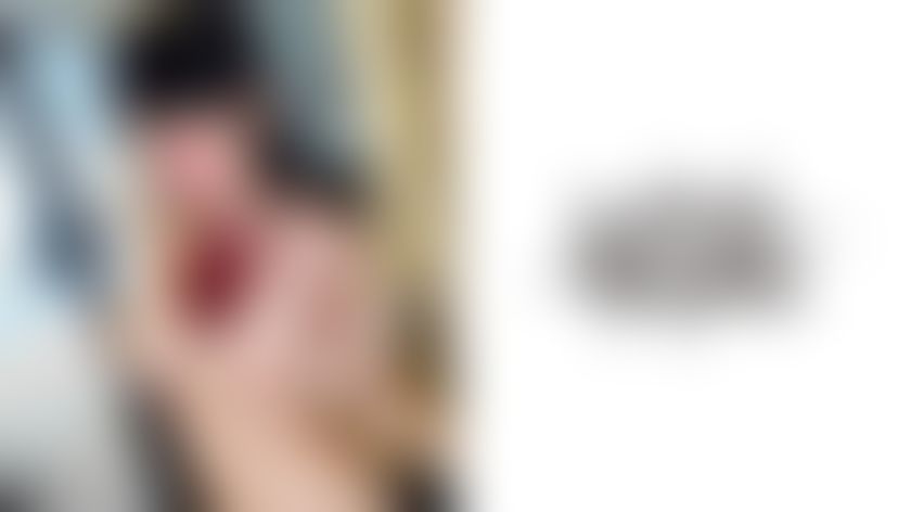 doc_channel : 第二次與 H-cup 轟炸女郎做愛！她的大乳房從微型比基尼中露出來，每一次活塞運動都讓她瘋狂！#莉々はるか