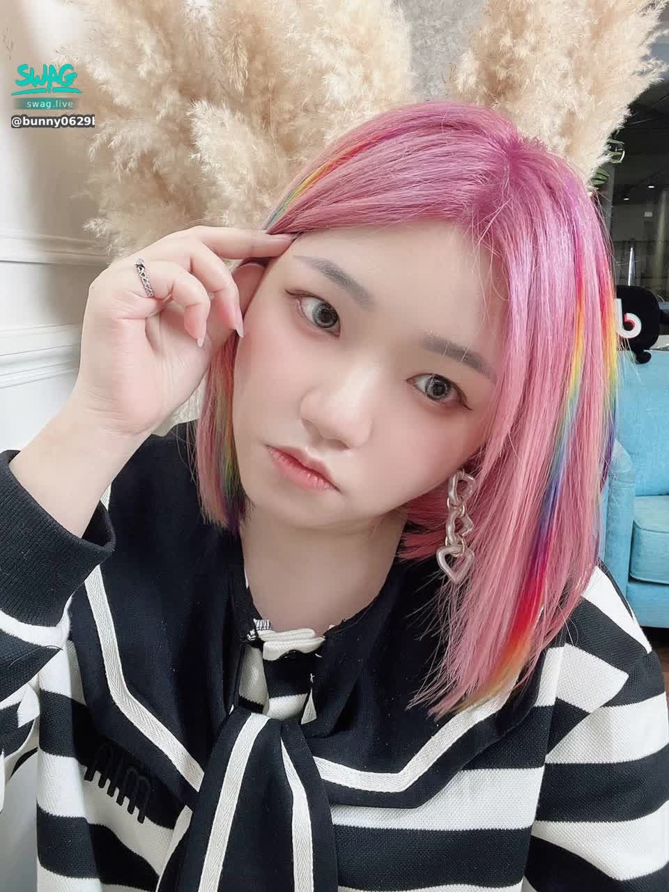 bunny0629bh. : 你喜歡哪一種的我呢？👀