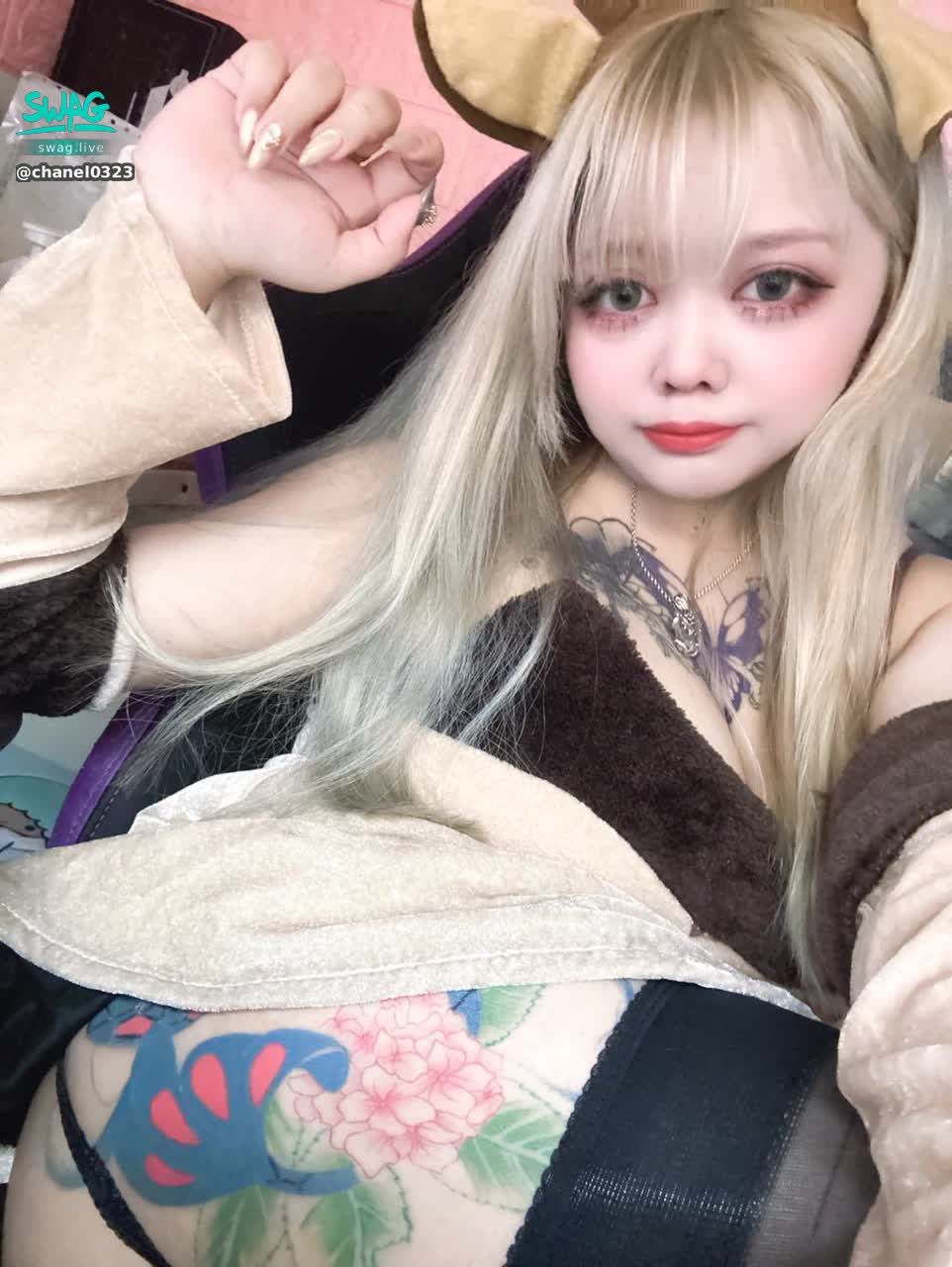 chanel0323 : 這裡有一隻迷路的麋鹿👀