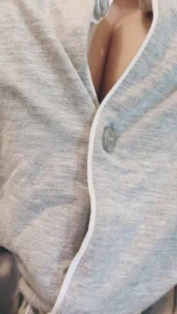 nanalittlepupy : 
Not good...if you hug someone from behind and rub them, they'll get "sexy"

#大奶 #騷 #色 #性感 #sexy #胸 #生活 #ㄎ