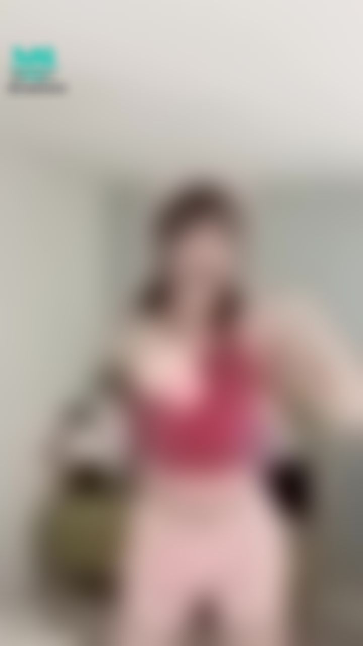 bonniewoo : 粉紅誘惑你抗拒得了嗎？