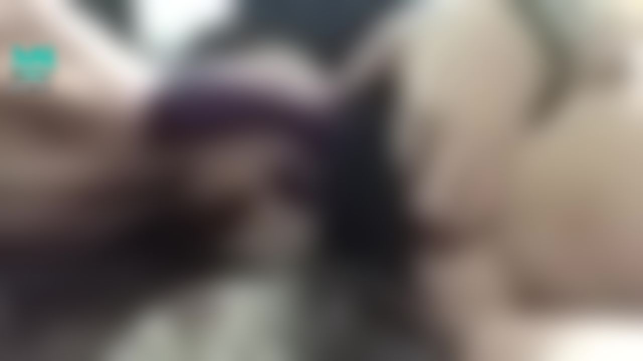  : 