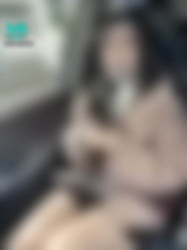 chiori_chan : 【ちょり散歩】もぐもぐもぐ。。。