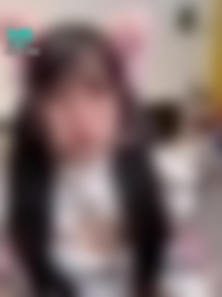 chiori_chan : こっち見てたでしょ！！！！

見ろよ！！！！

出てたら見るのが礼儀やろ！！！

#コスプレ　#おっぱい