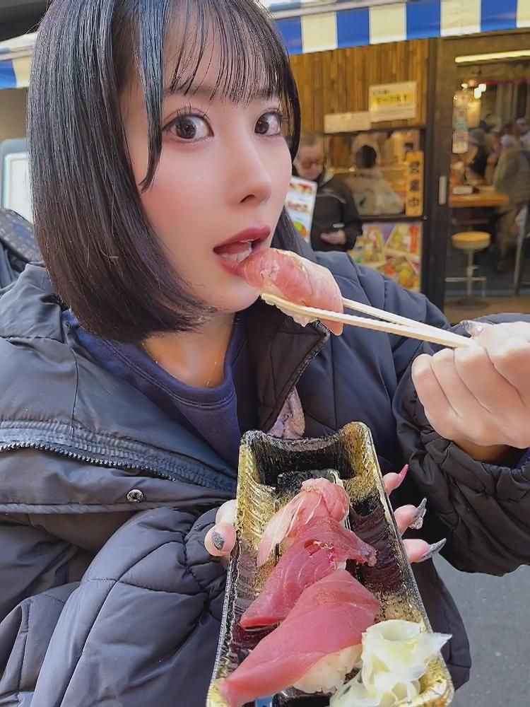 riconofantias2 : まぐろのお寿司🐟🍣✨
めっちゃいいまぐろ～💗

#オフショット