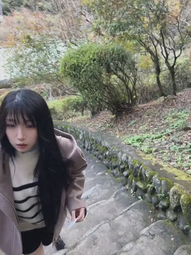 chiori_chan : 【ちょり散歩】今からリフトに乗るんだって。。。