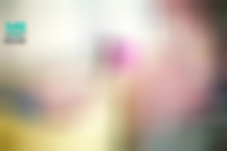  : 