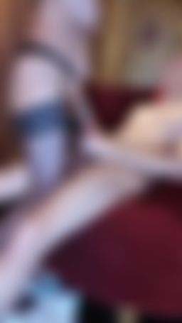 widthdr : 貪吃的孕婦也想要女上搖❤️她說她很愛跟陌生人無套