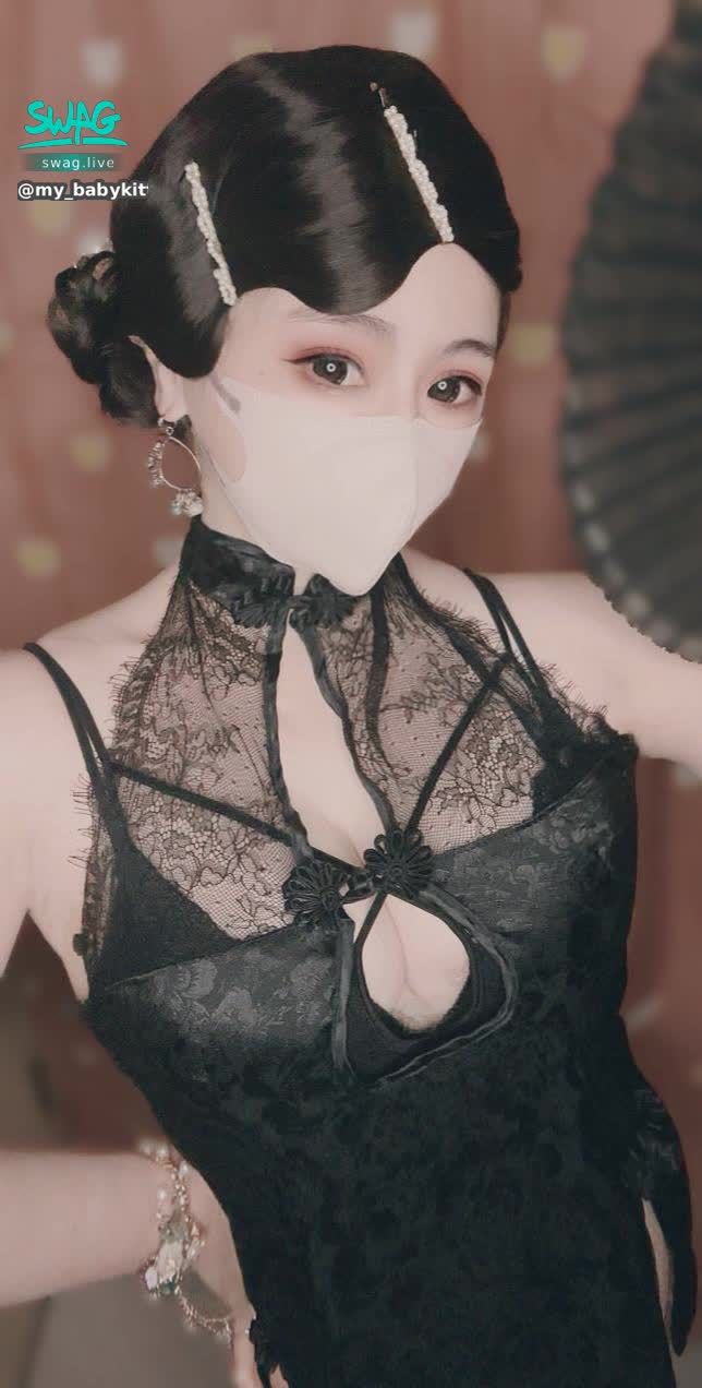 my_babykitten : 用生命畫的妝😵‍💫😵‍💫😵‍💫😑是旗袍❣️🥰

#奶貓的Cosplay #主題系列