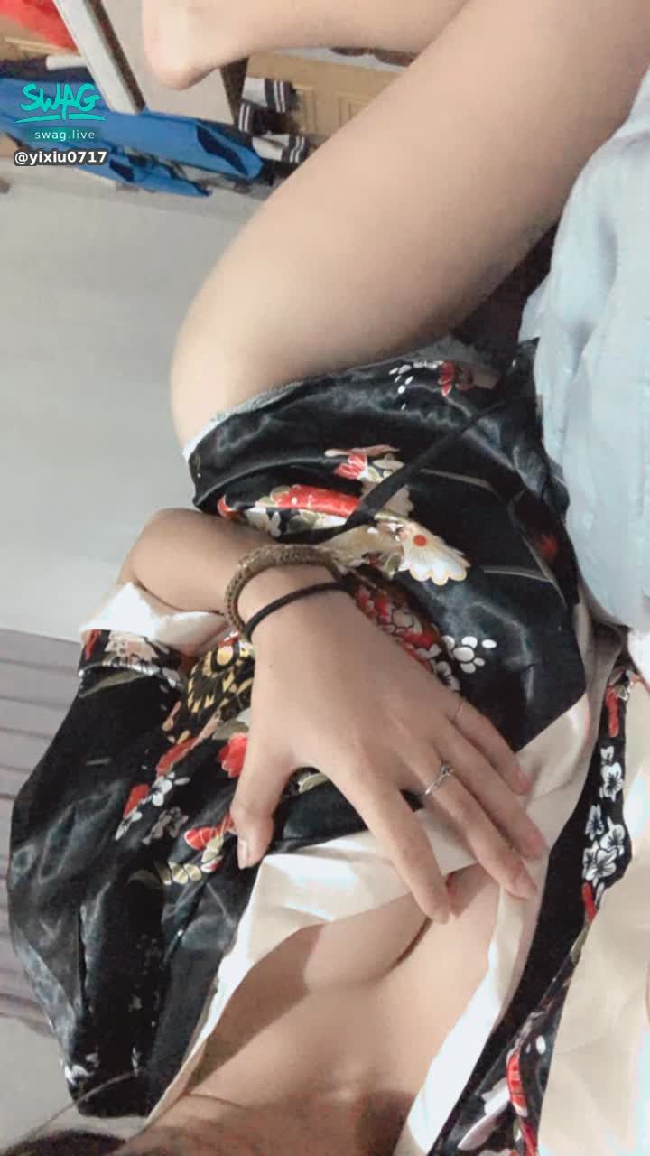 yixiu0717 : 快來私訊了解我吧～Babe