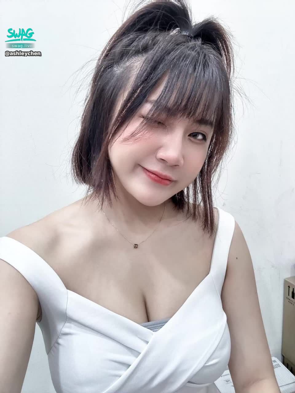 ashleychen_9977 : 不管你是什麼海王 被我抓到 就炸了你的魚塘👊👊👊