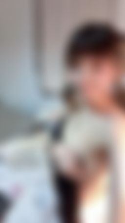 piffydream : 喜歡脫光還是脫一半😛
