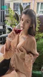 : Young woman exposes her pussy in the morning garden 2