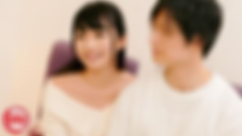 doc_channel : 第４部分：當這個比她丈夫更年輕、更緊翹的小弟弟超貼近她的陰部時，妻子迅速陷入情慾之中！ 儘管她丈夫就在附近，她還是生生的操了他！ 13 張！7 #如月夏希