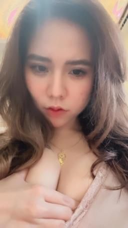 may_yy : Babe
草莓藍莓蔓越莓 
你今天想麥香了沒🫦