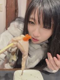 chiori_chan : わ~!すご~い!
こんなおっきいのみたことな~~~~い♡
はい、というわけでカキです。