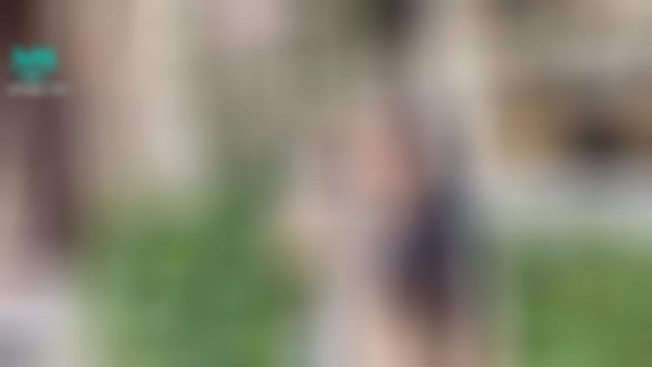 migigi_meow : 我在沖繩的街角，走進了一間可愛的小店，
陽光打在身上那一刻，心裡突然浮現一個人——
是你嗎？還是我幻想出來的那個「懂我的人」？

留言告訴我：
如果你也在我身邊，我們會一起走進哪家店、聊什麼、看什麼風景？
我想聽你說說看。

#白月光在旅行 #心動日常 #沖繩光影 #悄悄想你 #懂的人會留言