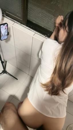 yuyusweet : 這樣在廁所叫回音好大👅
