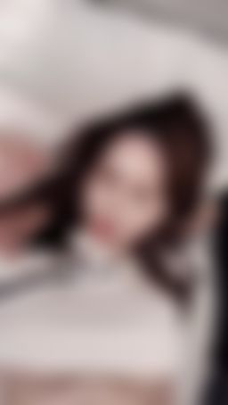 sexyyui : 這是我的奶嘴😍😍😍我也要你借我吸