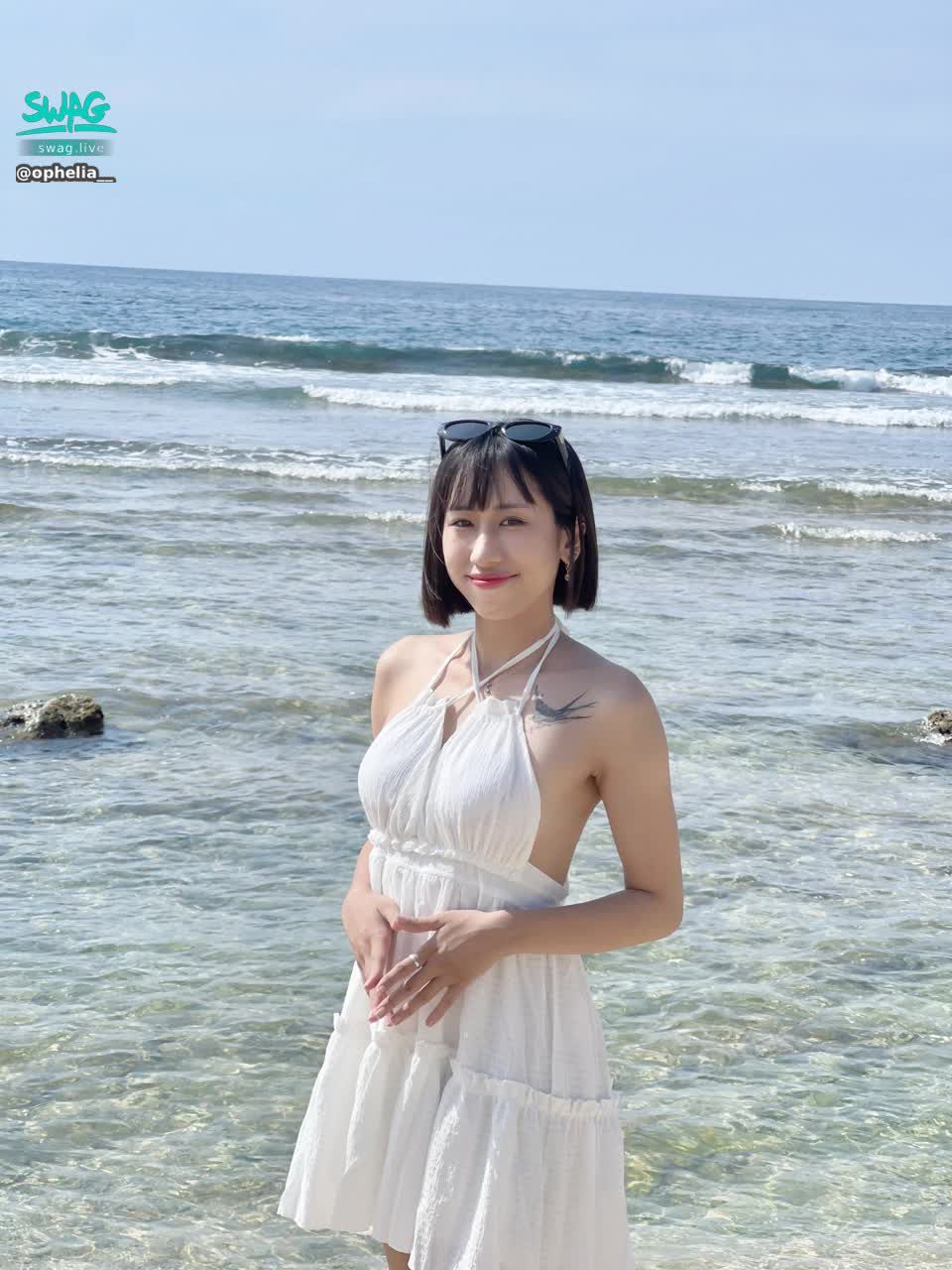 ophelia__ : 來海邊曬太陽🌞