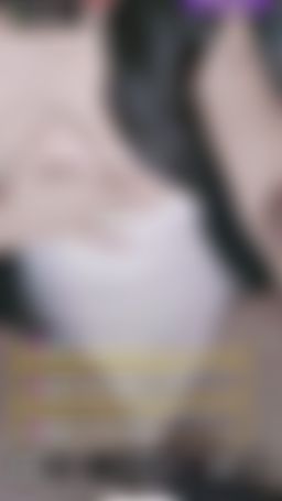 miiyaa : 使用假陽具來幫助