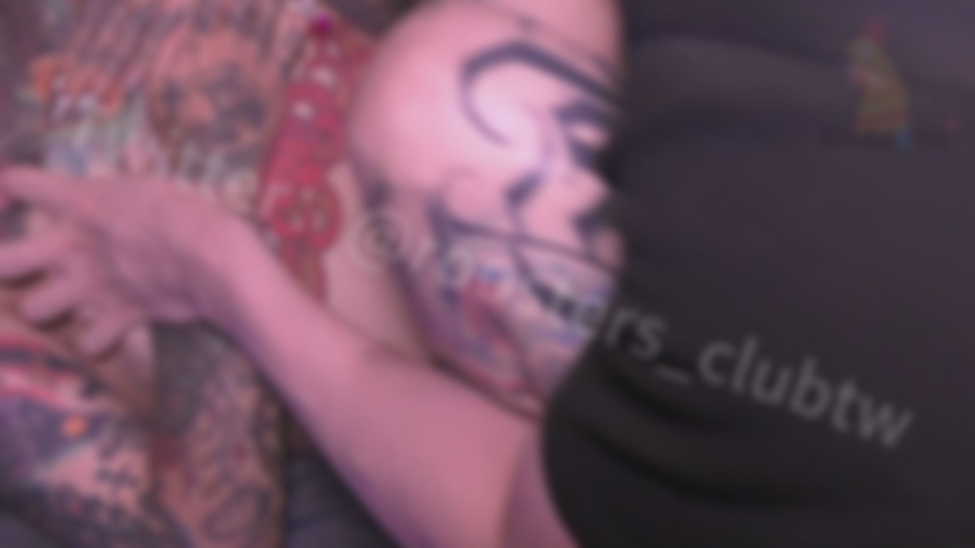roosters_clubtw : 看著你奶環就想看到你嬌羞樣
